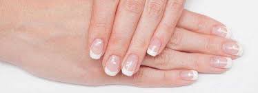 Білі плями на нігтях причини і лікування